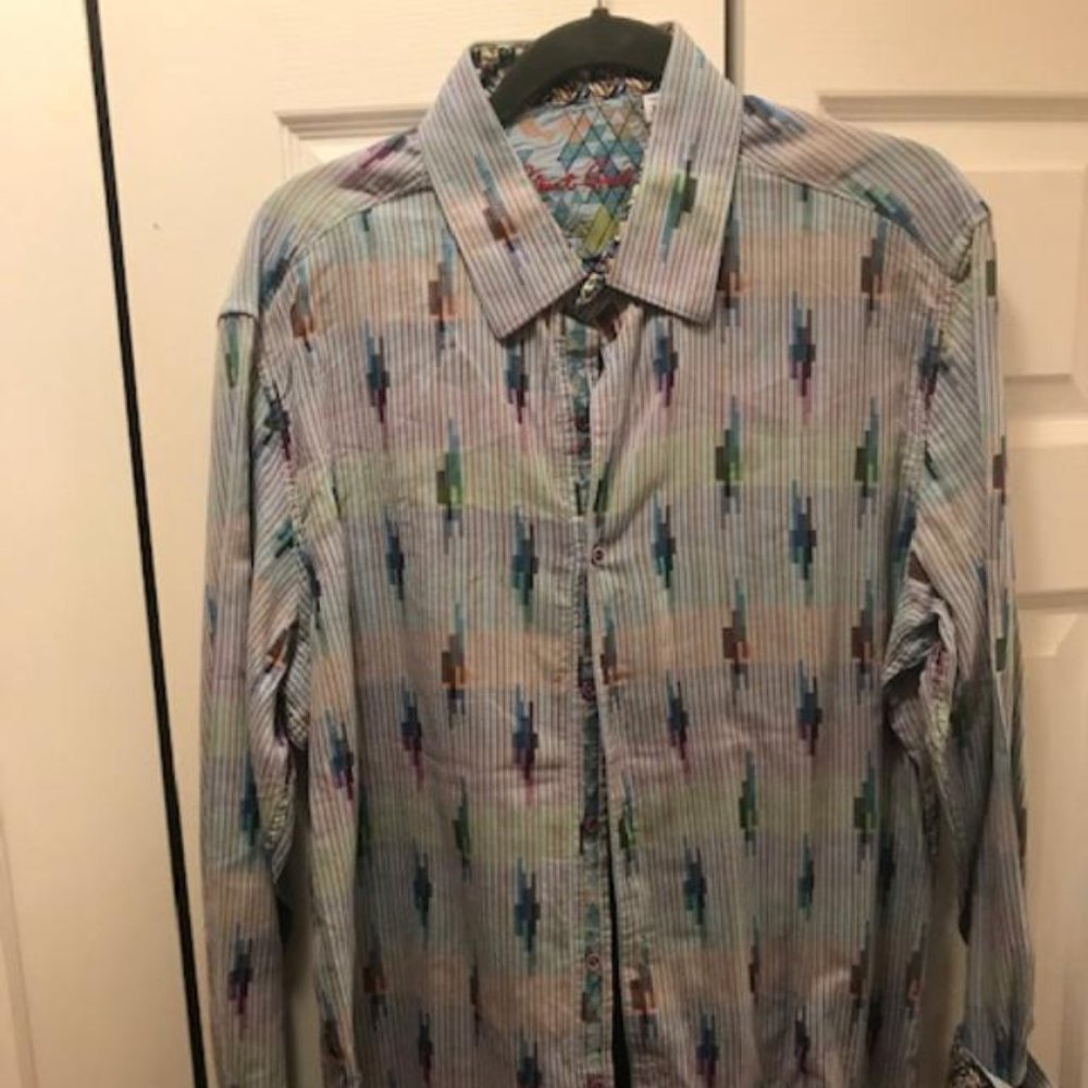 Robert Graham Mens button down leiasure shirt